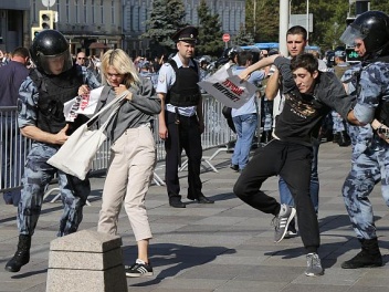Մոսկվայում ակցիայի ընթացքում կալանավորվածների...