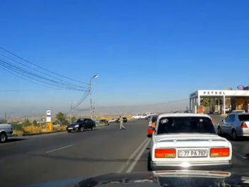Տեսանյութ․ Երևանում հանդիպակաց դուրս եկած մեք...