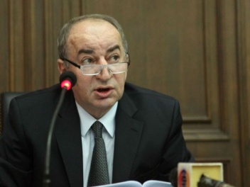 ССС Армении пояснила причины задержания Робер...