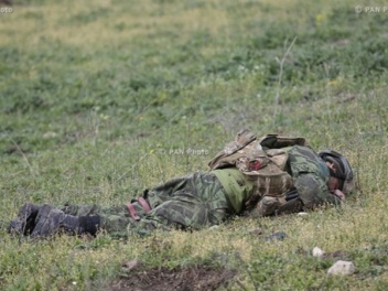 Фотографии: у азербайджанской стороны 645 уби...