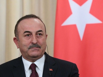 МИД Турции: соглашение по Карабаху может пози...