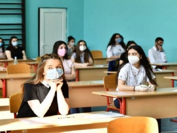 В Армении утвержден график первого экзаменаци...
