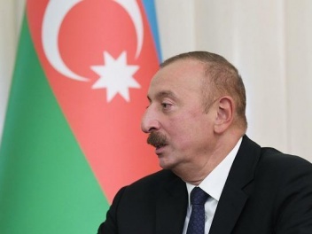 Алиев: долгосрочный мир в Карабахе зависит от...