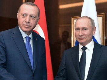 Путин обсудил с Эрдоганом проблематику урегул...