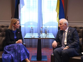 Хачатурян встретился с премьер-министром Эстонии
