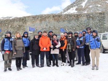 Посол Франции в Армении вместе с французскими депутатами посетил Сотский золотоносный рудник