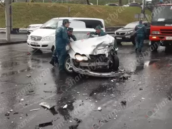 Երևանում բախվել են 2 «Mercedes»-ներն ու «Opel»-ը. կա 1 զոհ, 2 վիրավոր