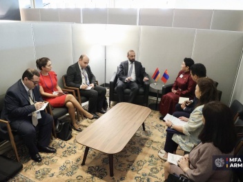 Հայաստանի և Մոնղոլիայի ԱԳ նախարարները մտքեր են փոխանակել բազմակողմ հարթակներում