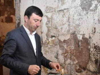 Մտավախություն ունի՝ լրատվամիջոցներով իր մասին սկանդալային բացահայտումներից․ «Հրապարակ»