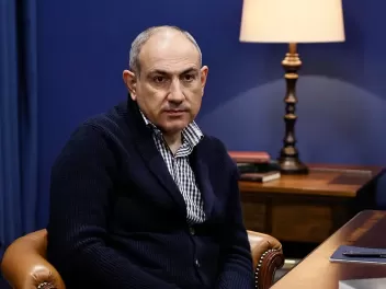 Փաշինյանը իր գրառման մեջ «ուխտերթ»–ի փոխարեն գրել է «ուղտերթ» (ֆոտո)