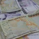 Դոլարն ու եվրոն շարունակում են անկումը