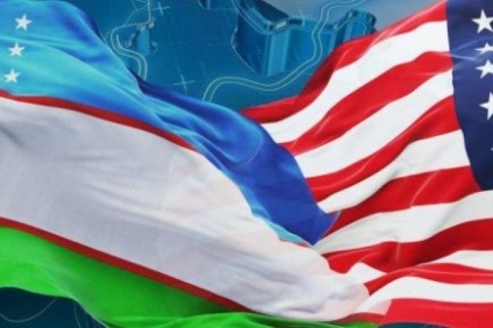 Американский узбекский. Узбекистан и США. Флаг Америка Узбекистан. Узбекский и американский флаг. Отношения Узбекистана с США.