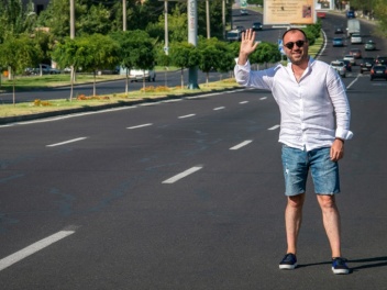 Ռուբեն Մխիթարյանը թողնում է «Արմենիա» հեռուստաընկերության գլխավոր պրոդյուսերի պաշտոնը․ նա վերադառնում է Գյումրի