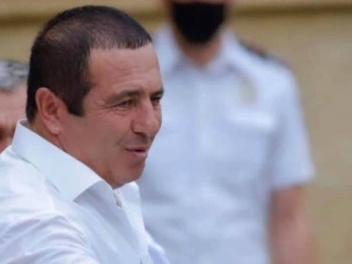 Гагик Царукян сформировал добровольческий бое...
