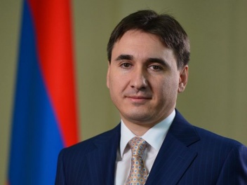 Армен Геворкян о госдолге: Где деньги?