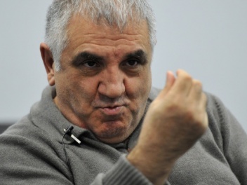 Габрелянов: Пашинян вызвал к себе 5-ых руководителей полиции и потребовал жестоко наказать Сагателяна и протестующих