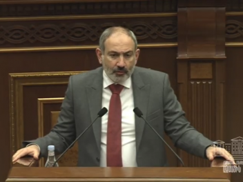 По вопросу пленных есть недовольство также в правительстве, заявил Пашинян