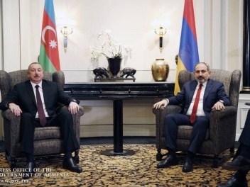 Алиев заявил, что не возражает против встречи...