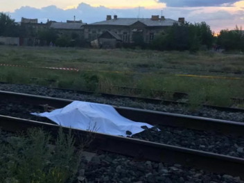 Пассажирский поезд Ереван-Гюмри задавил появившегося на путях гражданина