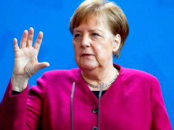 Меркель во время G20 планирует обсудить с Бай...