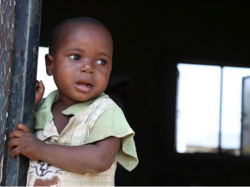 В Нигерии более 150 тыс. детей инфицированы В...