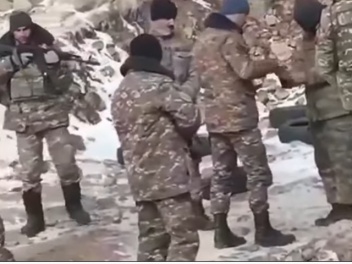 Տեսանյութ․ Ինչպես են հայ զինվորականները գերևա...