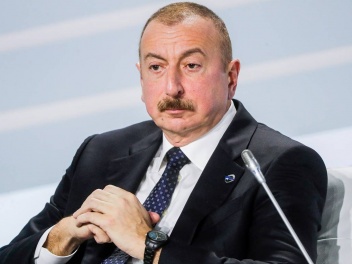Алиев требует от Армении назвать сроки открыт...