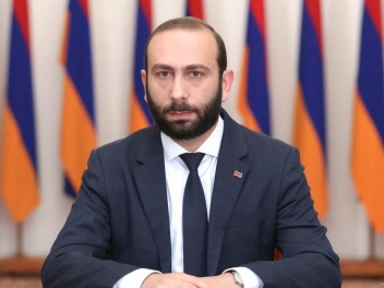 Արարատ Միրզոյանն աշխատանքային այցով կմեկնի Վրաստան