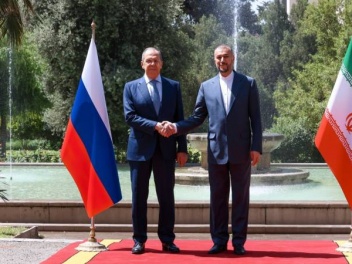 Лавров заявил, что Россия и Иран осуждают пра...