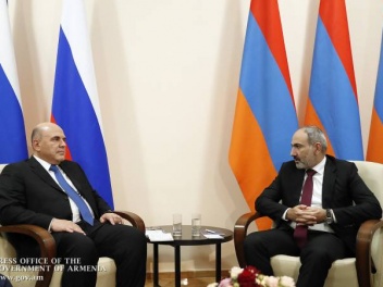 Главы правительств Армении и России обсудили ключевые вопросы торгово- экономического сотрудничества