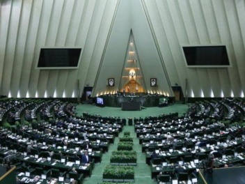 В парламенте Ирана обсудят напряженность на армяно-азербайджанской границе