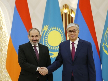Премьер-министр Армении направил президенту Казахстана поздравительное послание