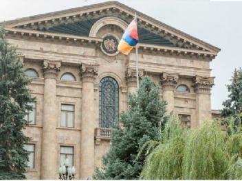 В Ереван прибыла делегация Палаты представителей США