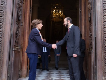 Встреча министра иностранных дел Армении Арарата Мирзояна с министром иностранных дел Франции Катрин Колонной