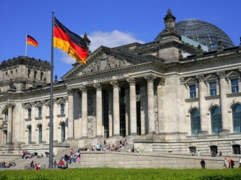 Германия и ЕС должны усилить давление: член Бундестага прокомментировал ситуацию в Лачинском коридоре