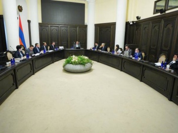Փոխվարչապետ Խաչատրյանի համակարգմամբ կայացել է սուբվենցիայի հայտերի գնահատման միջգերատեսչական հանձնաժողովի նիստը