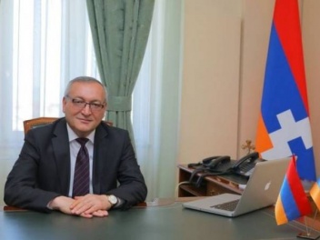 Արցախի ԱԺ նախագահը չի բացառում արտահերթ խորհր...