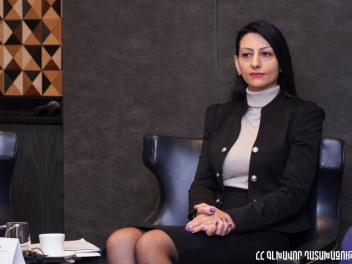 Анаит Манасян - кандидат в омбудсмены Армении от парламентской фракции правящей партии
