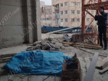 Երևանում կառուցվող բազմահարկ էլիտար շենքում խառաչոները թափվել են տղամարդու վրա. նա տեղում մահացել է