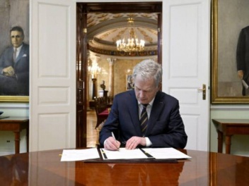 Ֆինլանդիայի նախագահն ստորագրել է ՆԱՏՕ-ին երկրի անդամակցության մասին օրենքը