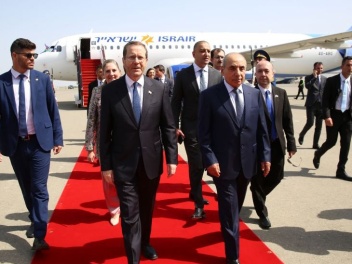 Իսրայելի նախագահը պաշտոնական այցով ժամանել է Ադրբեջան