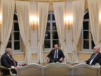 Հայաստանի, Վրաստանի և Ադրբեջանի վարչապետերը մասնակցել են ֆորումի գալա ընթրիքին