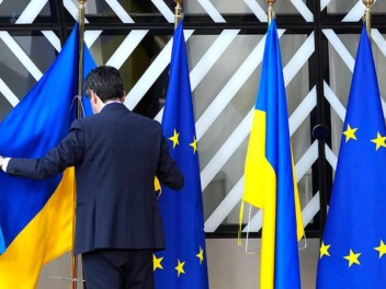 В ЕС сообщили о выделении 75 млн евро на гумпомощь Украине