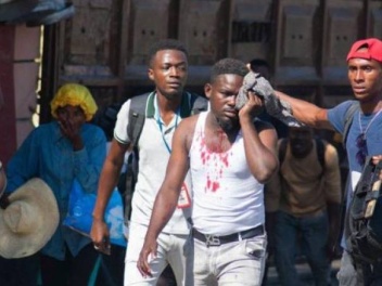 Анархия в Гаити: вооруженные банды захватили...