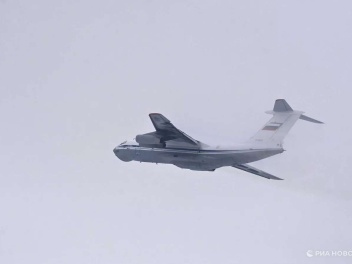 Военный самолет Ил-76 разбился во время полет...