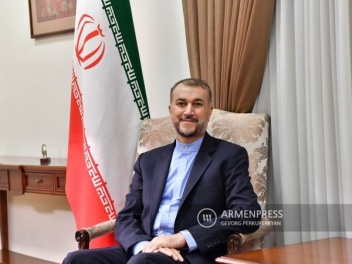 Глава МИД Ирана открыл новое консульство исламской республики в Дамаске