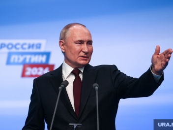 Путин поручил к 2030 году сделать экономику России четвертой в мире