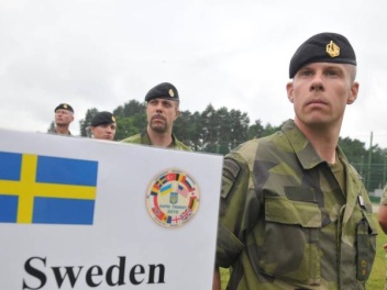 Премьер Швеции объявил об окончании военной и...