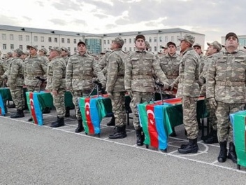 В Азербайджане создано сразу три военно-образ...