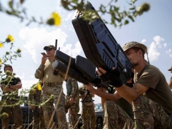 Испания подготовит еще 400 украинских солдат